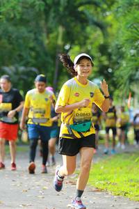 BIB: 0843
                            <button type="button" onclick="openModal(5124740)" class="btn btn-primary btn-sm float-right btn-popup" data-toggle="modal" data-target=".modal-high-quality">
                        <i class="fas fa-shopping-cart"></i> Add to Cart
                    </button>
                                            <button type="button" onclick="isThisMe(5124740, true)" class="btn btn-success btn-sm float-right btn-popup btn-isme hidden" data-toggle="tooltip" data-placement="bottom" title="นี่คือรูปของคุณใช่ไหม คลิกที่นี่เพื่อเอาเข้าอัลบั้ม">
                        <i class="fas fa-plus"></i> Add to album
                    </button>
                    <button type="button" onclick="isThisMe(5124740, false)" class="btn btn-warning btn-sm float-right btn-popup btn-isnotme hidden">
                        <i class="fas fa-ban"></i> Remove from album
                    </button>